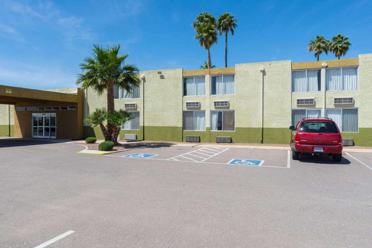 Hotel BlueStone Inn Eloy -Casa Grande Exterior foto